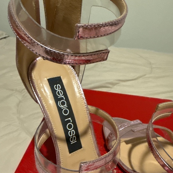 Sergio Rossi Italian hand made high heels! - Picture 3 of 4